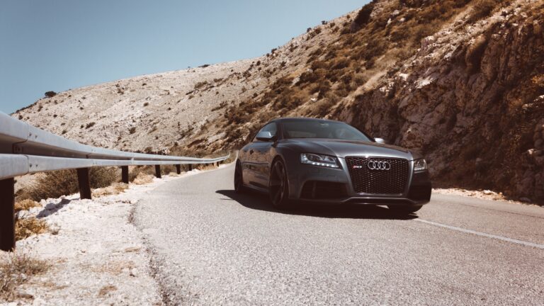 8 Car Hacks For Summer Driving