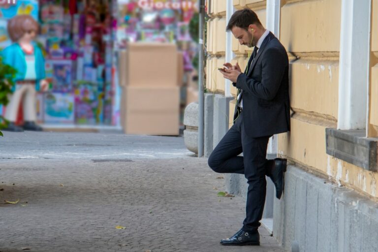 How to Prepare for a Job Interview: A Comprehensive Guide
