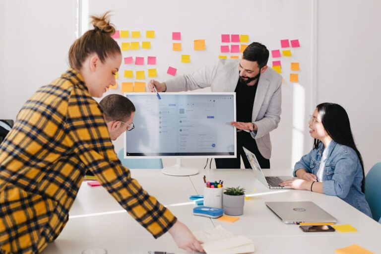 How to Cultivate a Happy Work Environment