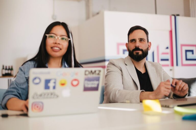 Photo Diverse team