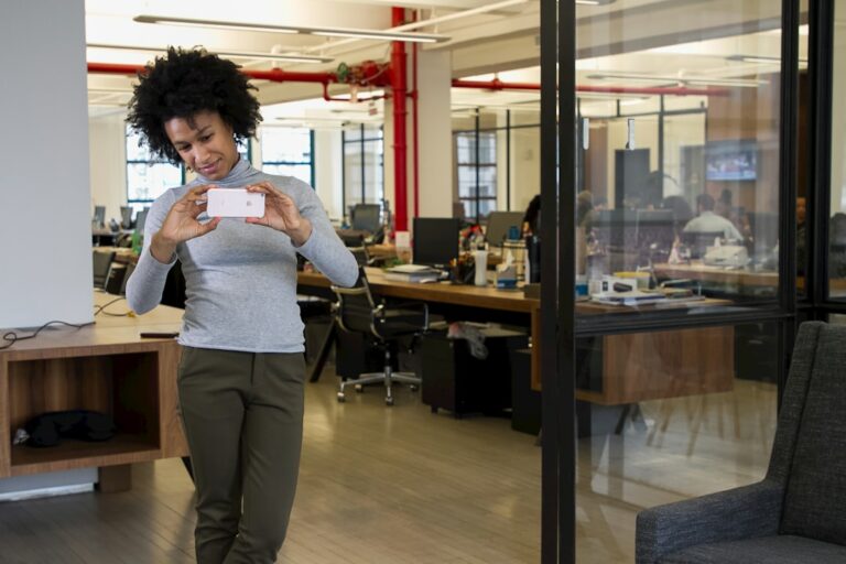 The Ultimate Guide to Job Search Engines and Tools