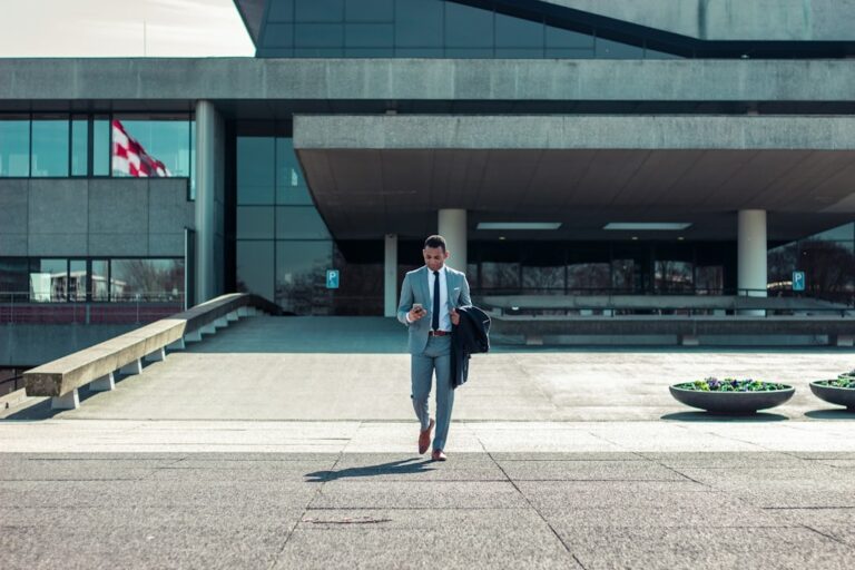 How to Build and Maintain a Strong Professional Reputation